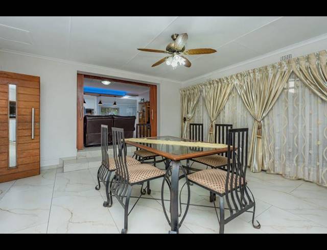 4 BEDROOM HOUSE FOR SALE IN RACEVIEW